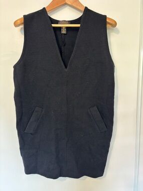 VTG Black Wool Sleeveless Shift Dress VNeck Pockets Scandi Quiet Luxury Timeless